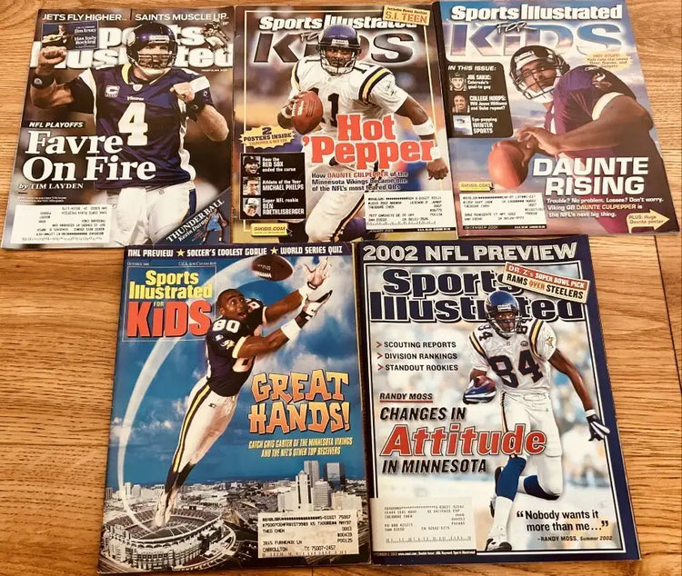 5 Vikings Sports Illustrated & SI for Kids Randy Moss Cris Carter Brett Favre - AutographsForSale.com
