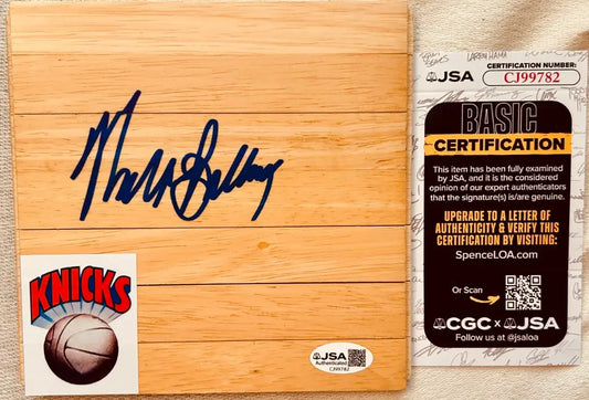 WaltBellamyWood_128736aa-a499-41fc-b139-d2694b346e2b - AutographsForSale.com