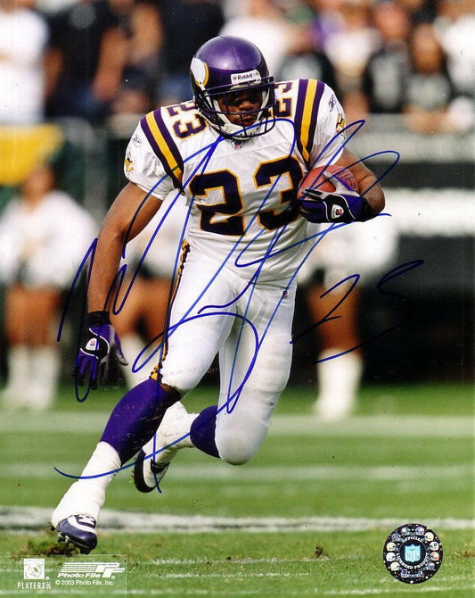 Michael Bennett autographed Minnesota Vikings 8x10 photo - AutographsForSale.com