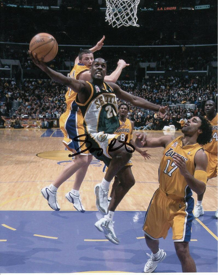 Gary Payton autographed Seattle Sonics 8x10 photo - AutographsForSale.com