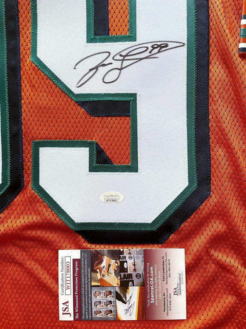 a692107ec22a3dcc8f142c65bfe73e58 - AutographsForSale.com