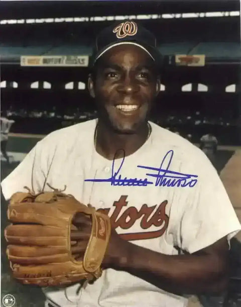 a695ff8f6ca67117a144c9b753813861 - AutographsForSale.com