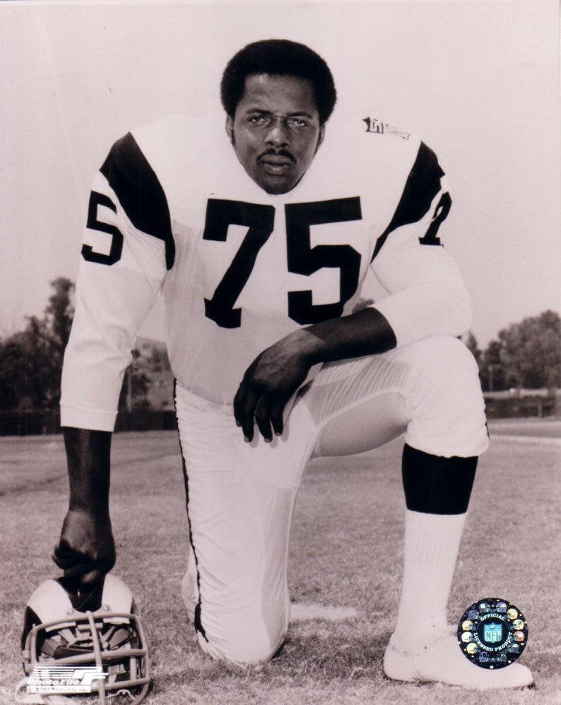 Deacon Jones Los Angeles Rams 8x10 black & white photo - AutographsForSale.com