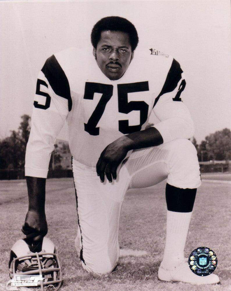 Deacon Jones Los Angeles Rams 8x10 black & white photo - AutographsForSale.com
