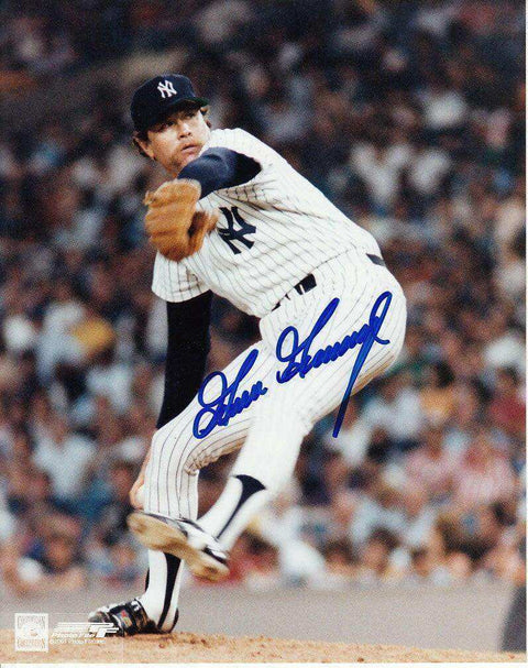 abe446781f7a76a9b6bff49b81c4b1ba - AutographsForSale.com