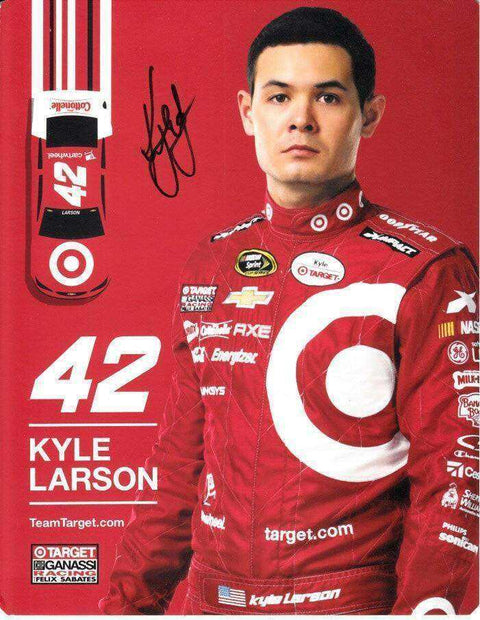 adee33c36ce239f6d4ab31930ab0e056 - AutographsForSale.com