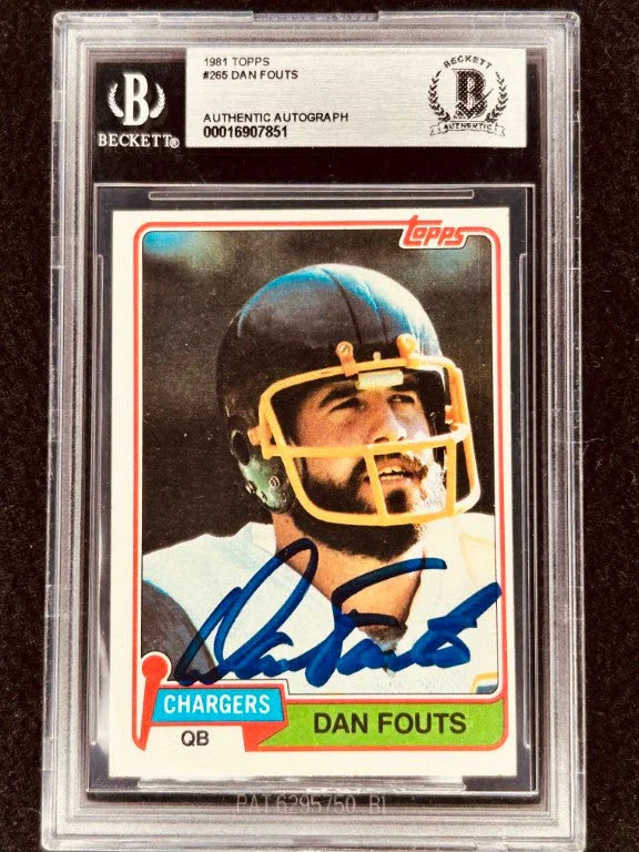 Dan Fouts autographed San Diego Chargers 1981 Topps card BAS - AutographsForSale.com