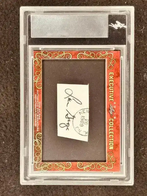 b54cb1c4b20b48ccf65617a3107f98f4 - AutographsForSale.com