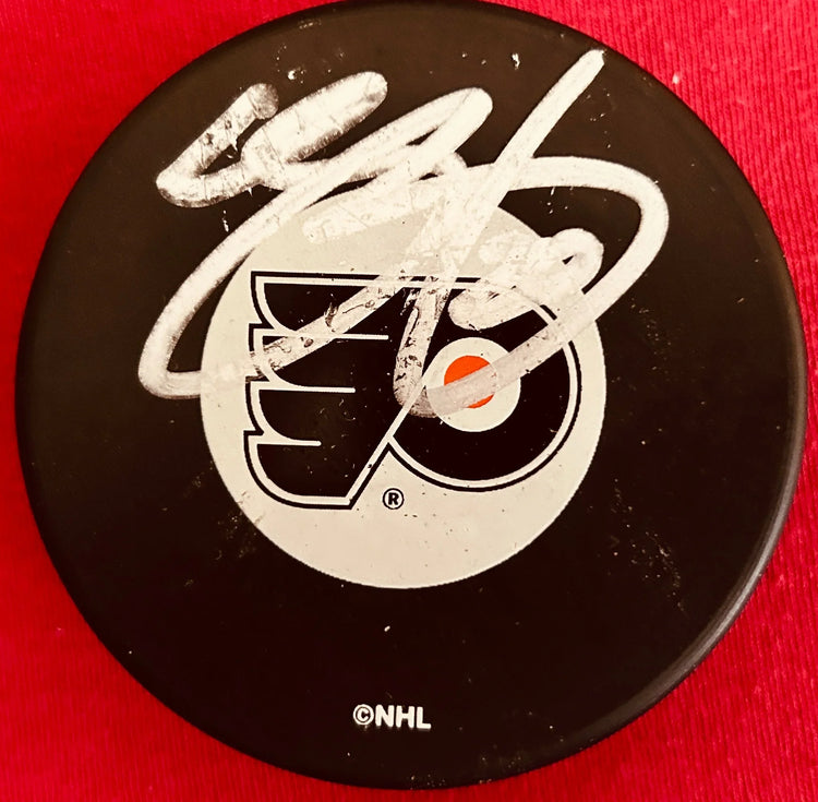 Chris Pronger autographed Philadelphia Flyers puck JSA - AutographsForSale.com
