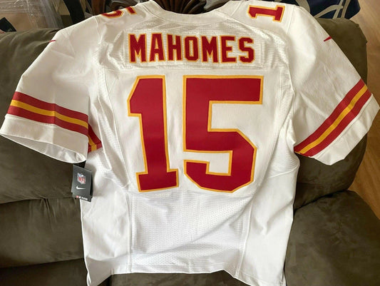 Patrick Mahomes Kansas City Chiefs Nike Elite game model white jersey NEW - AutographsForSale.com