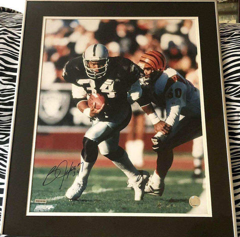 ba1d3926093b87ce3a5e8e9fcd73bf83 - AutographsForSale.com