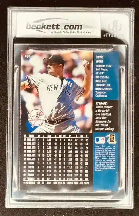 bbb010e42ddea13f7807b1334027f388 - AutographsForSale.com