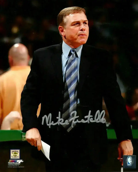 bc03dd8b5d1af535a9ef840e1dd807b1 - AutographsForSale.com