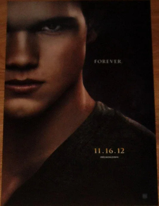 Twilight Breaking Dawn Part 2 2012 SDCC Jacob mini poster - AutographsForSale.com
