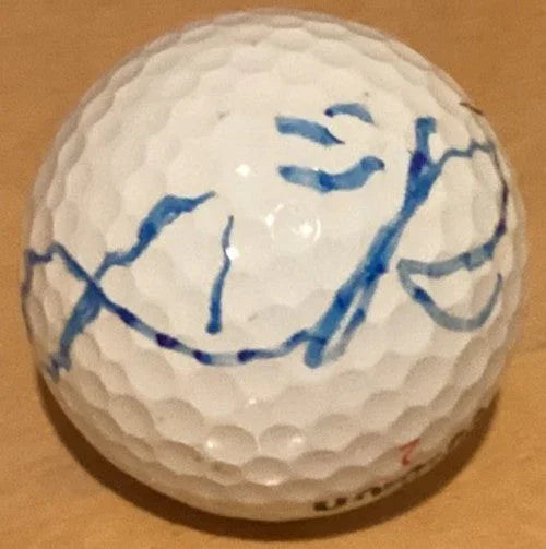 Lydia Ko autographed Wilson golf ball - AutographsForSale.com