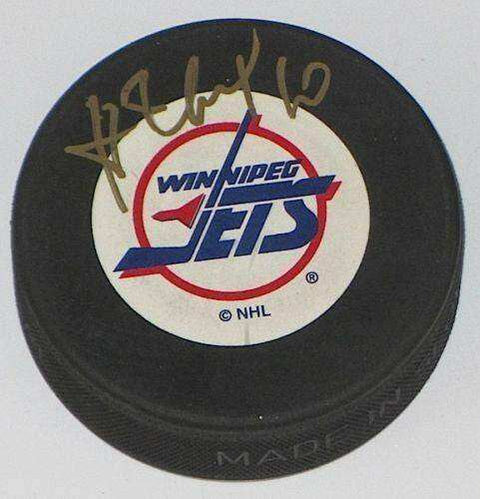 c8745e2e572f686f9a45cbb4fc70e997 - AutographsForSale.com