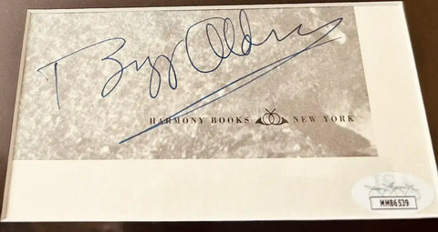 c8fcaf5be11aac6aac33dc9584b014bc - AutographsForSale.com