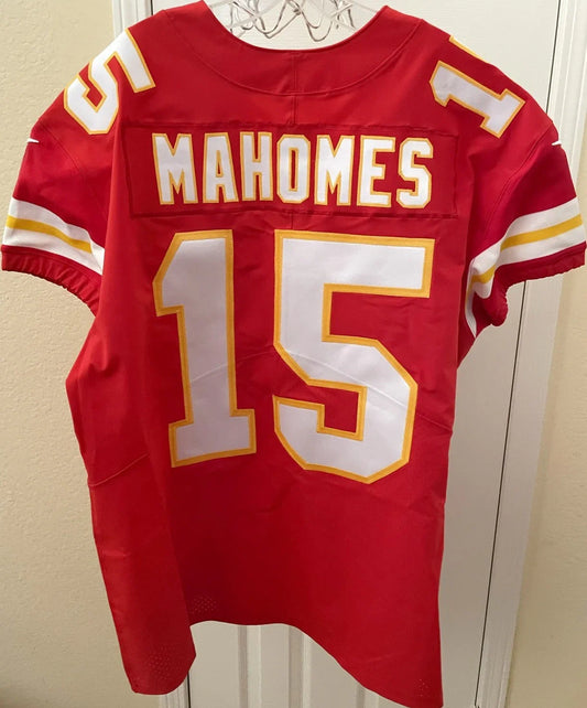 Patrick Mahomes KC Chiefs Nike Elite game model red jersey NEW - AutographsForSale.com