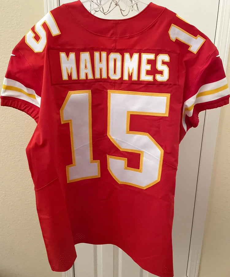 Patrick Mahomes KC Chiefs Nike Elite game model red jersey NEW - AutographsForSale.com