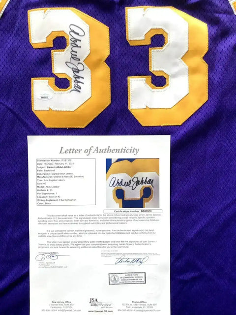 cb0046b27faa95ab2c385abf683b45c8 - AutographsForSale.com