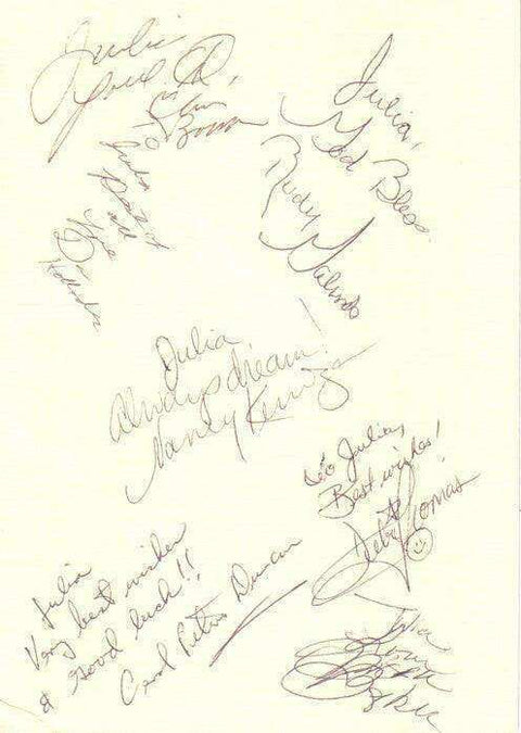cb9f72ddf3f828b22f5625b44f244c91 - AutographsForSale.com