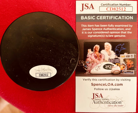 Jarome Iginla autographed hockey puck JSA Calgary Flames - AutographsForSale.com