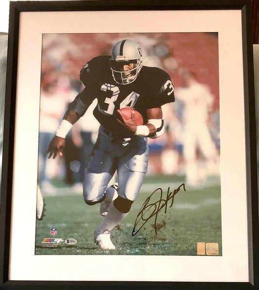 Bo Jackson signed Raiders 16x20 poster or photo framed BAS - AutographsForSale.com