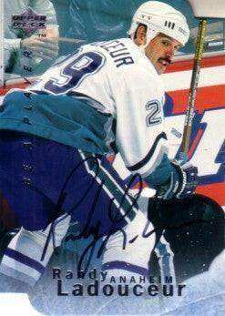 cca3a38a71b035415ca0d8948041976c - AutographsForSale.com