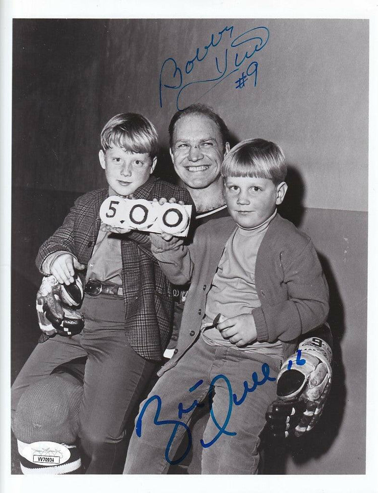 Bobby Hull & Brett Hull signed Goal 500 8x10 photo JSA Blackhawks - AutographsForSale.com