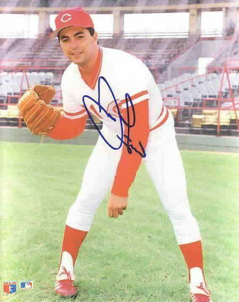 cd6ba857d88995bc2bab3ae78b281a97 - AutographsForSale.com