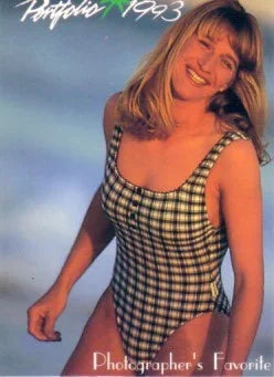 Steffi Graf 1993 Portfolio Swimsuit photographer’s Favorite card - AutographsForSale.com