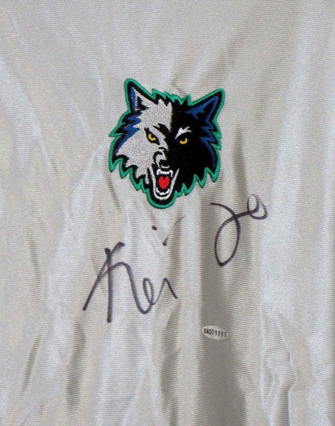 cea297861061f75facee413952e4b31e - AutographsForSale.com