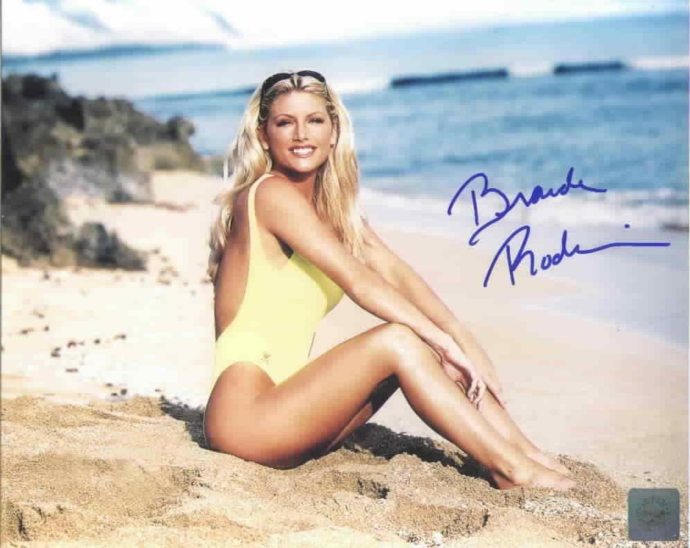 Brande Roderick signed 8x10 Baywatch Hawaii photo Superstar Greetings - AutographsForSale.com
