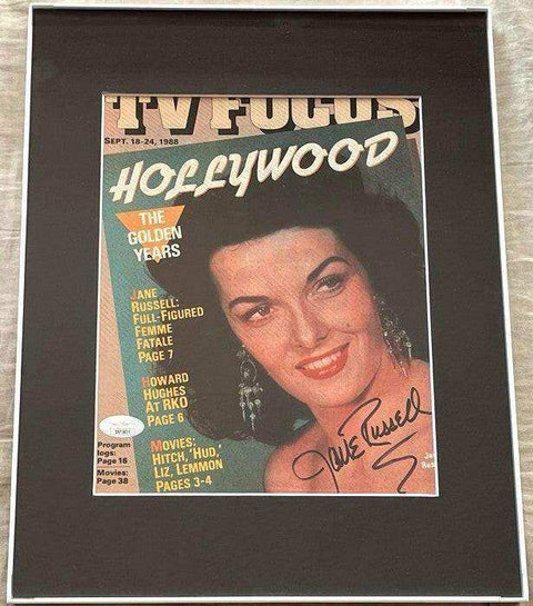 d01d261ba3fff5f02694baf4edcb00ba - AutographsForSale.com