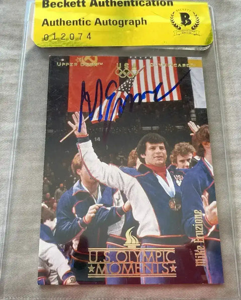 d3ab6c93b23472e0b688d5590368dfd0 - AutographsForSale.com