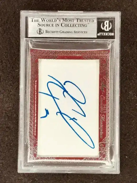 d3f2109689488f606ec799b45042069a - AutographsForSale.com
