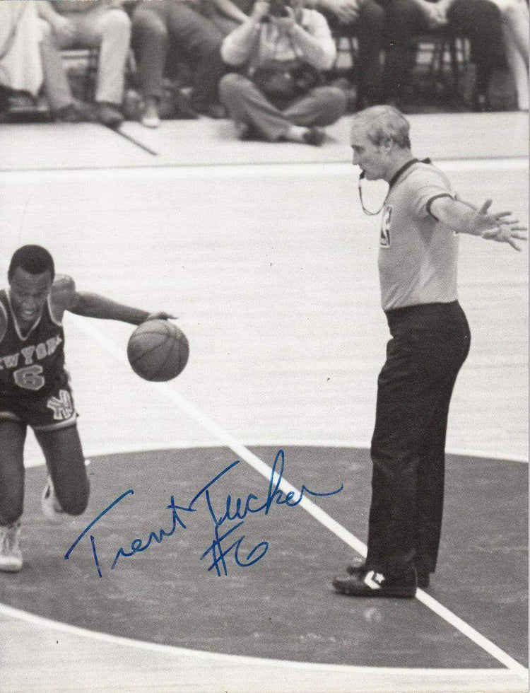 Trent Tucker autographed NY Knicks 8x10 black & white photo - AutographsForSale.com