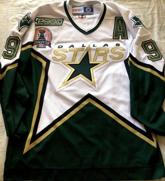Mike Modano Dallas Stars 2000 Stanley Cup Finals CCM stitched white jersey Like New - AutographsForSale.com