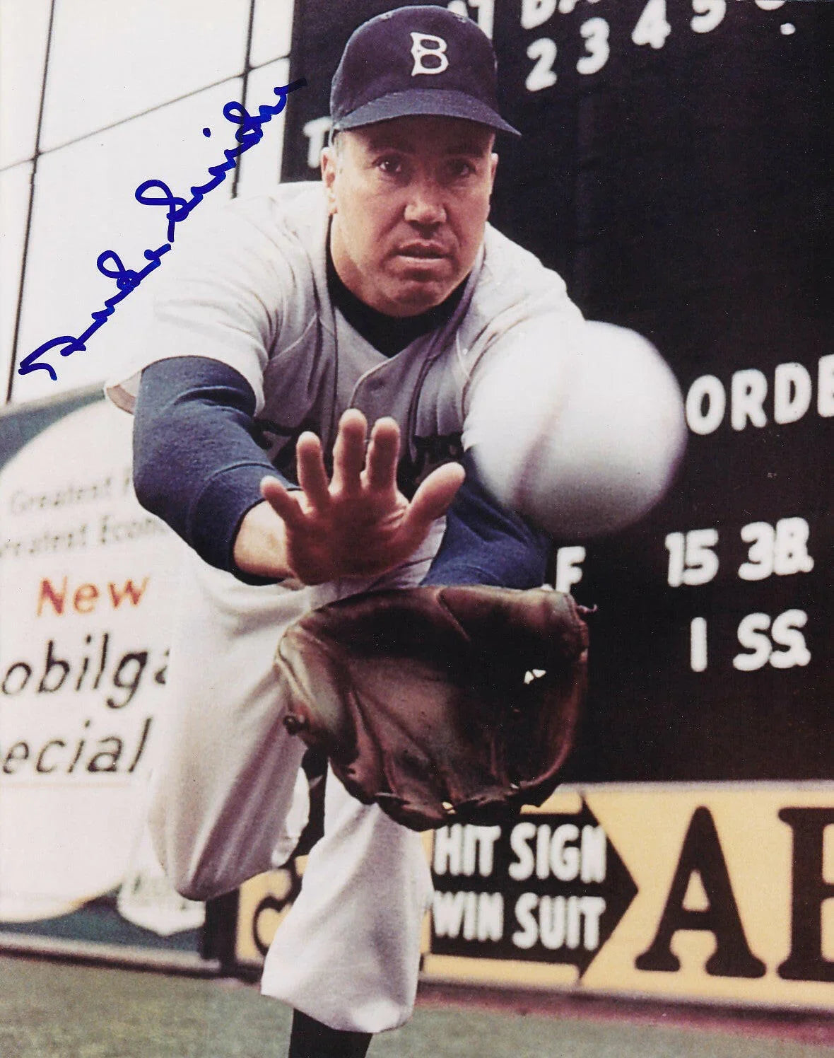 Duke Snider autographed Brooklyn Dodgers 8x10 catching photo - AutographsForSale.com