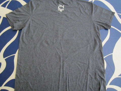 db0a87d33254ee091fc39af4f4b0be49 - AutographsForSale.com