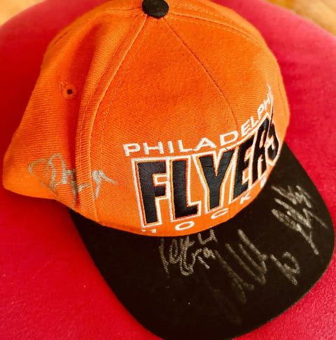 dcb09429b1d5841105e39ca390912162 - AutographsForSale.com