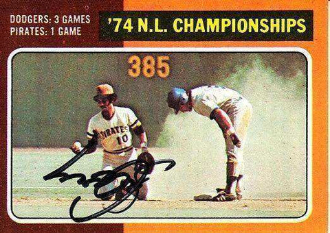 dec57b3b1443d04772a0c443f793c272 - AutographsForSale.com