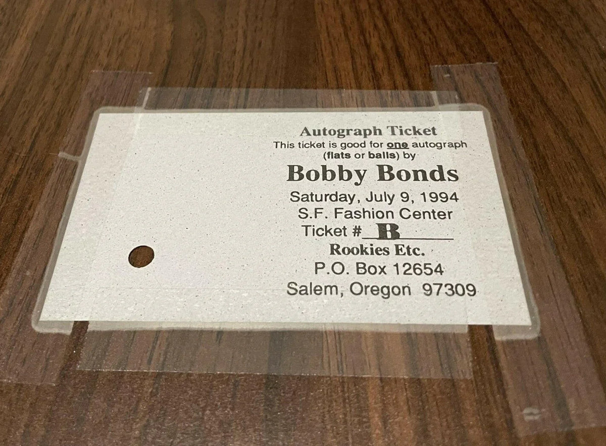 Bobby Bonds autographed SF Giants 8x10 photo in plaque - AutographsForSale.com