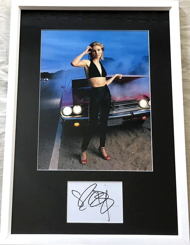 Cameron Diaz autograph framed sexy 10x13 photo JSA - AutographsForSale.com