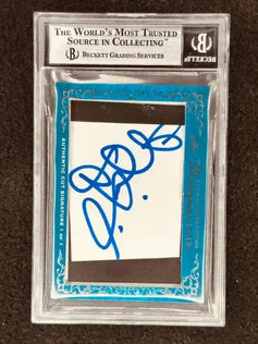 Laurie Metcalf & Tori Spelling 2013 Leaf Masterpiece Cut Signature certified signed card 1/1 Scream 2 - AutographsForSale.com