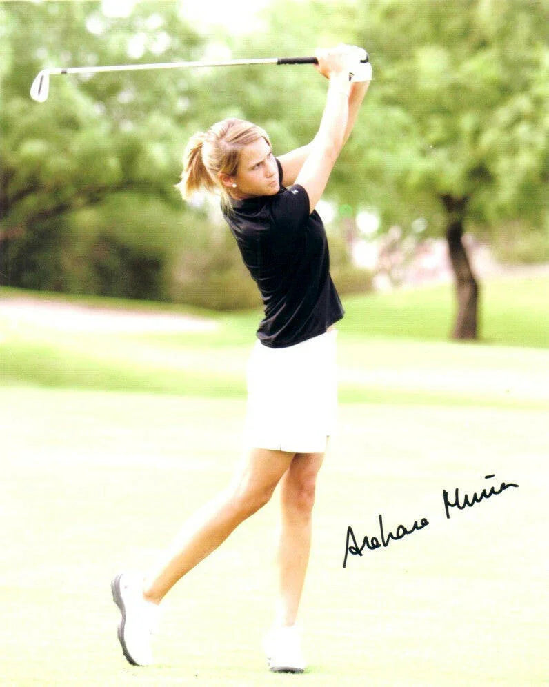 Azahara Munoz autographed 8x10 golf photo - AutographsForSale.com