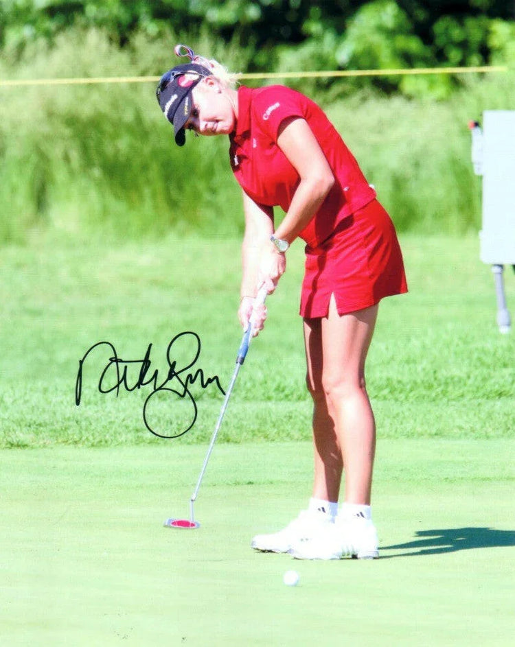 Natalie Gulbis autographed 8x10 LPGA Putting Action photo - AutographsForSale.com