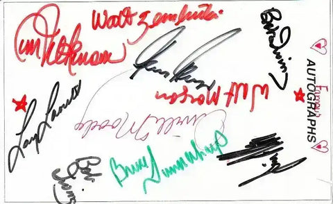 e4fa25b8e20476879640139d98dc5fe8 - AutographsForSale.com