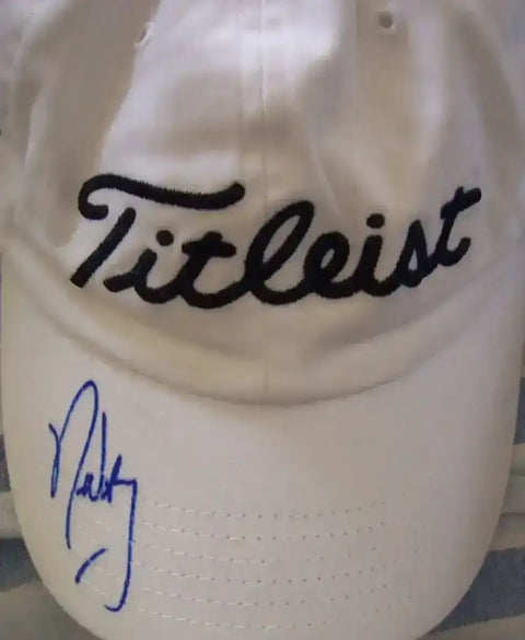 e8271516f094f1e6a7d1aa7b122ff21a - AutographsForSale.com