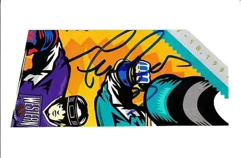 e8b16415df5287cedf8f16ea382d6f1c - AutographsForSale.com